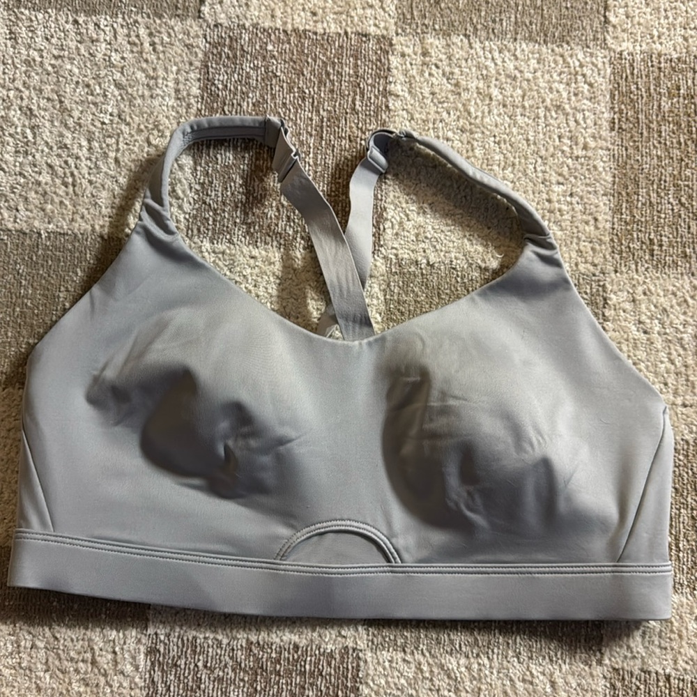 Victoria’s Secret sports bra in gray XL